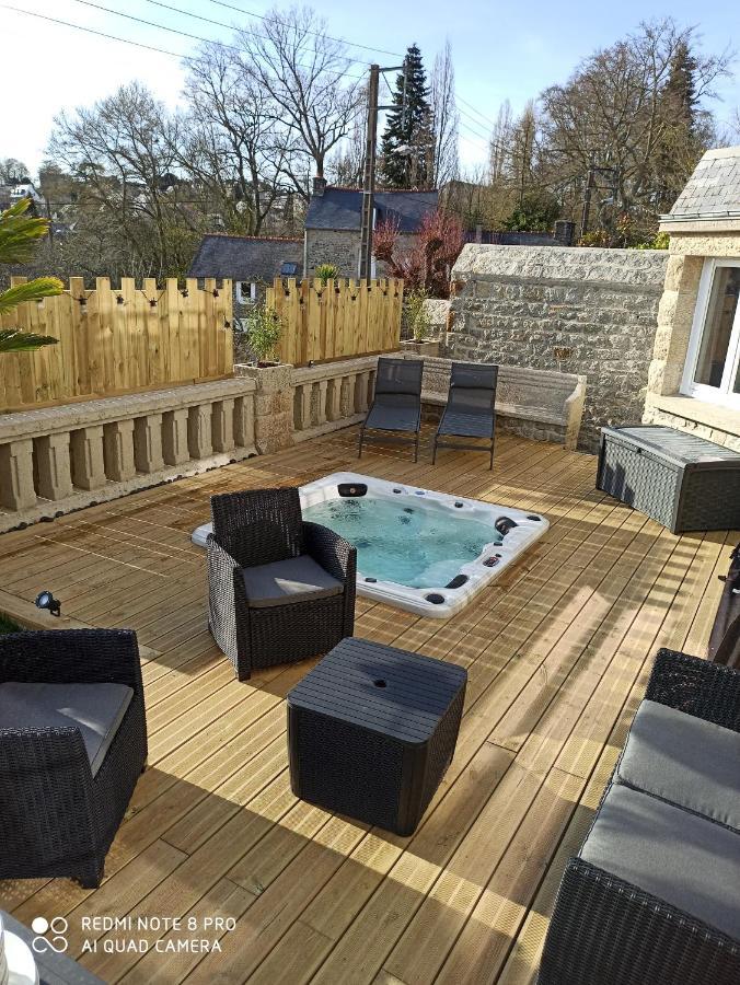 Luxueuse Villa Au Pied Du Chateau Dinan Ngoại thất bức ảnh